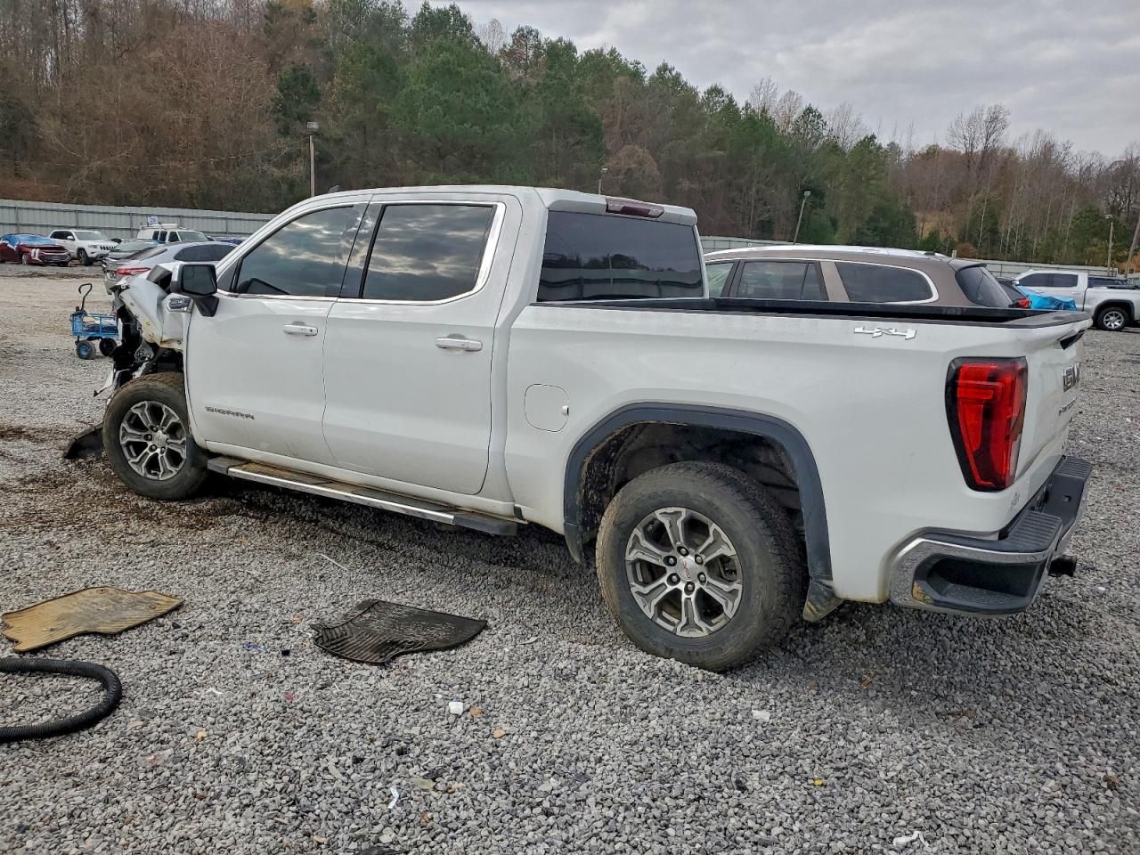 2020 GMC Sierra K1500 sle