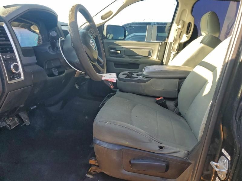 2019 Dodge Ram 1500 Classic slt