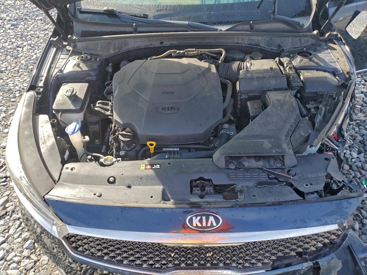 2017 KIA Cadenza Premium