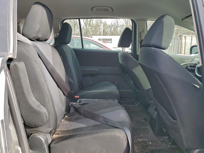 2014 Mazda 5 Sport