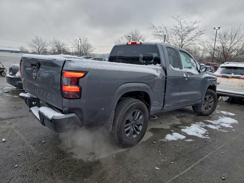 2025 Nissan Frontier s