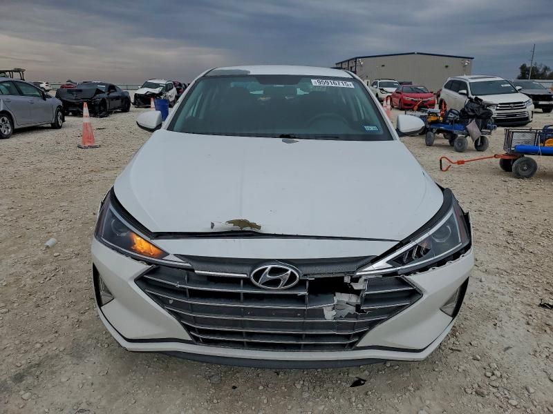 2019 Hyundai Elantra se