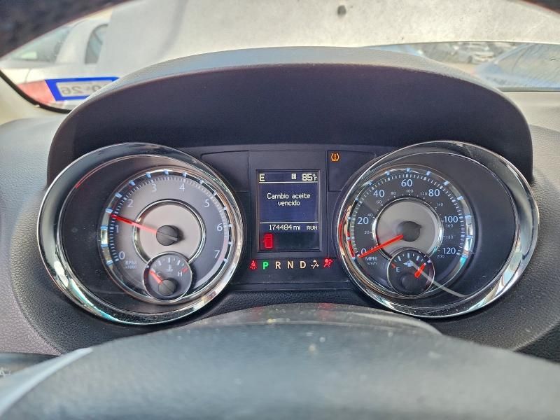 2011 Chrysler Town & Country Touring