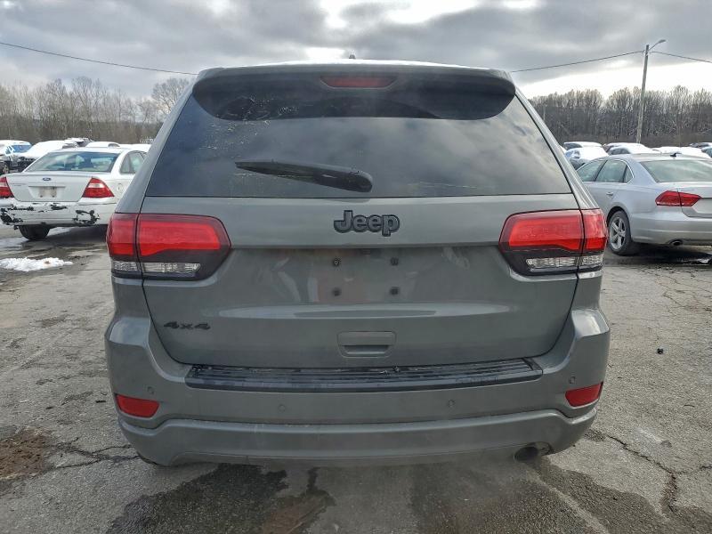 2022 Jeep Grand Cherokee Laredo e