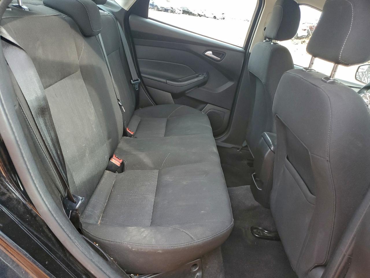 2018 Ford Focus se