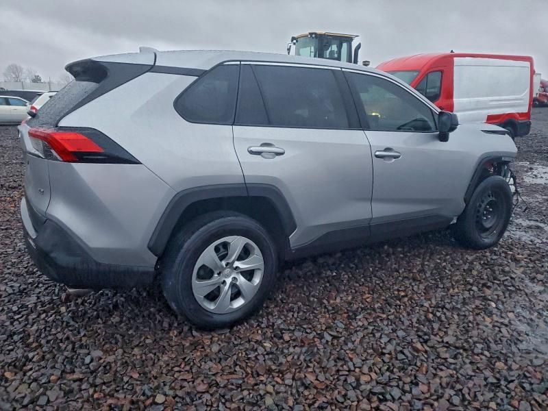 2022 Toyota Rav4 le