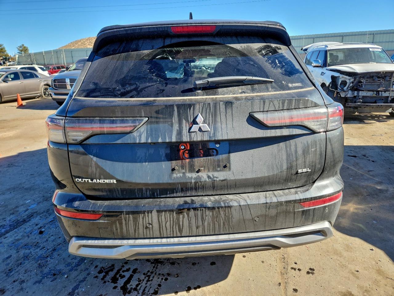 2025 Mitsubishi Outlander sel