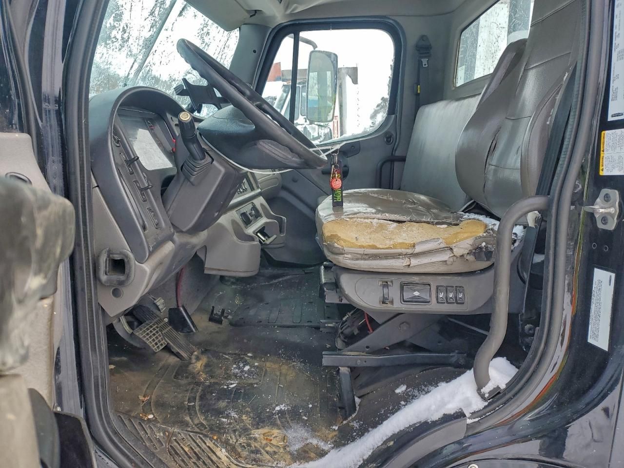 2019 Freightliner Business Class M2 Rollback Truck