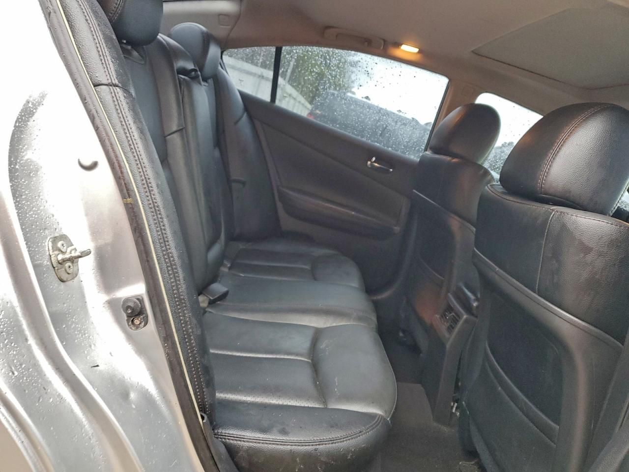 2012 Nissan Maxima s