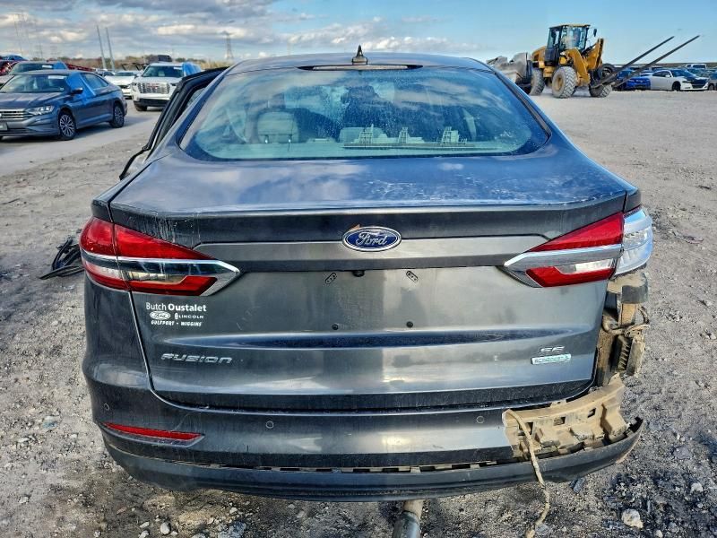 2019 Ford Fusion se
