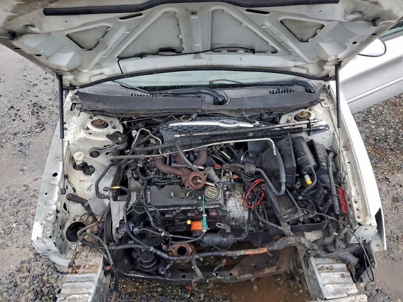 2002 Ford Taurus se