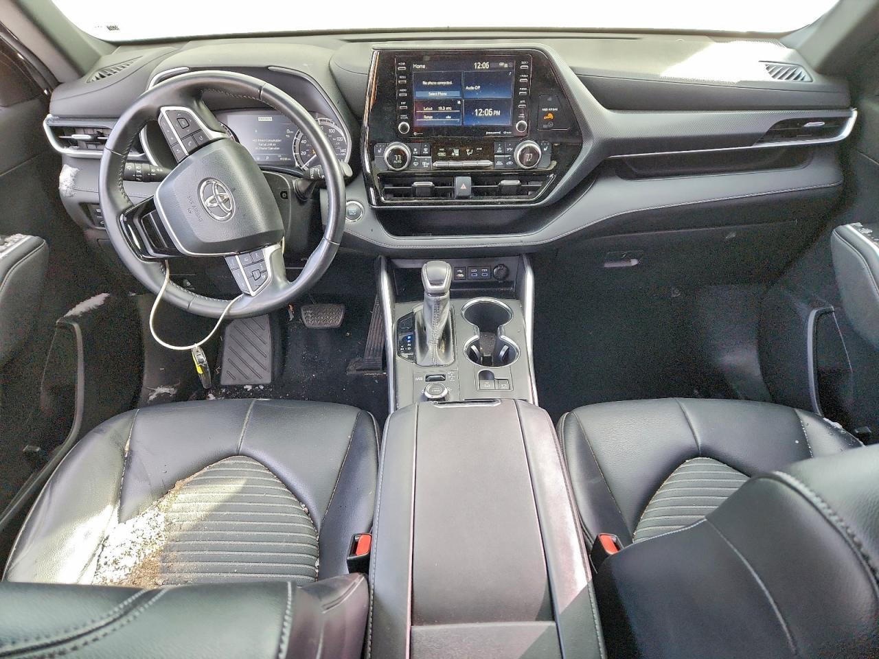 2022 Toyota Highlander xse