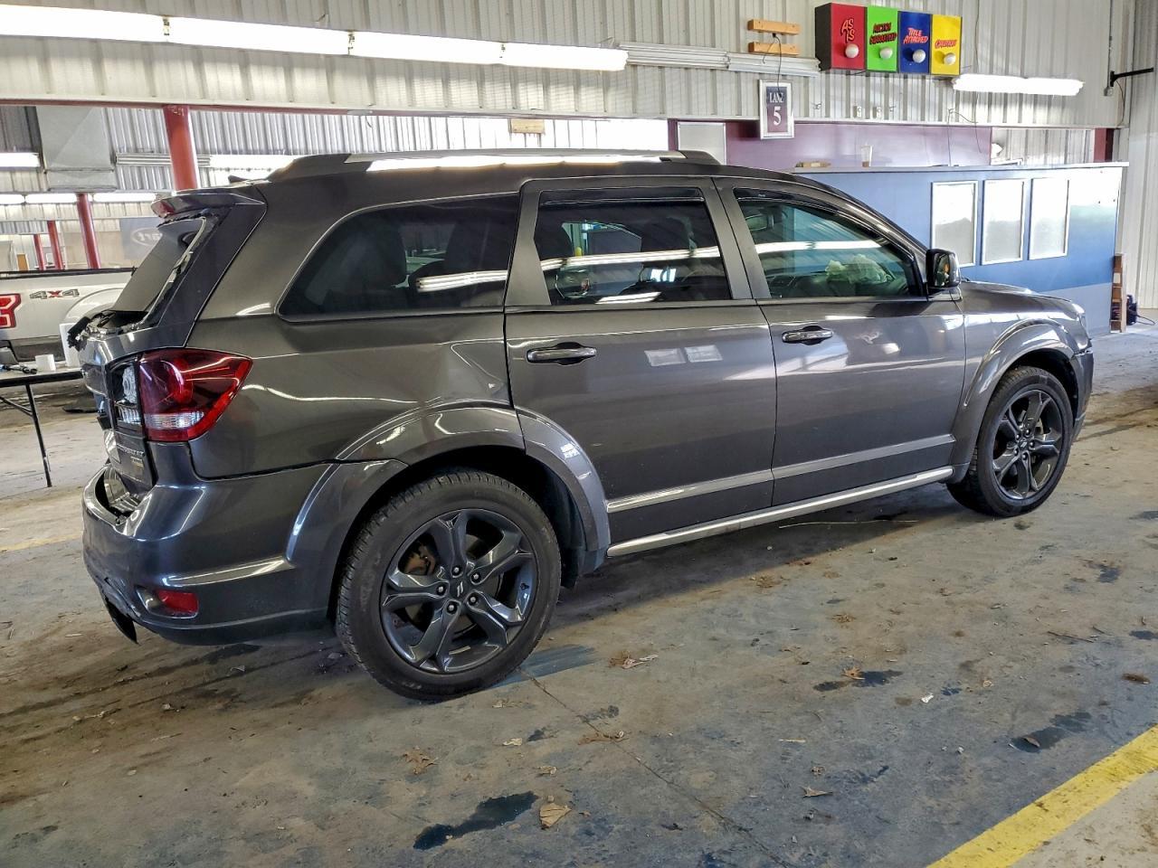 2019 Dodge Journey Crossroad