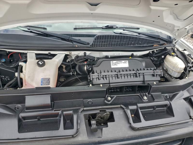 2020 GMC Savana G2500