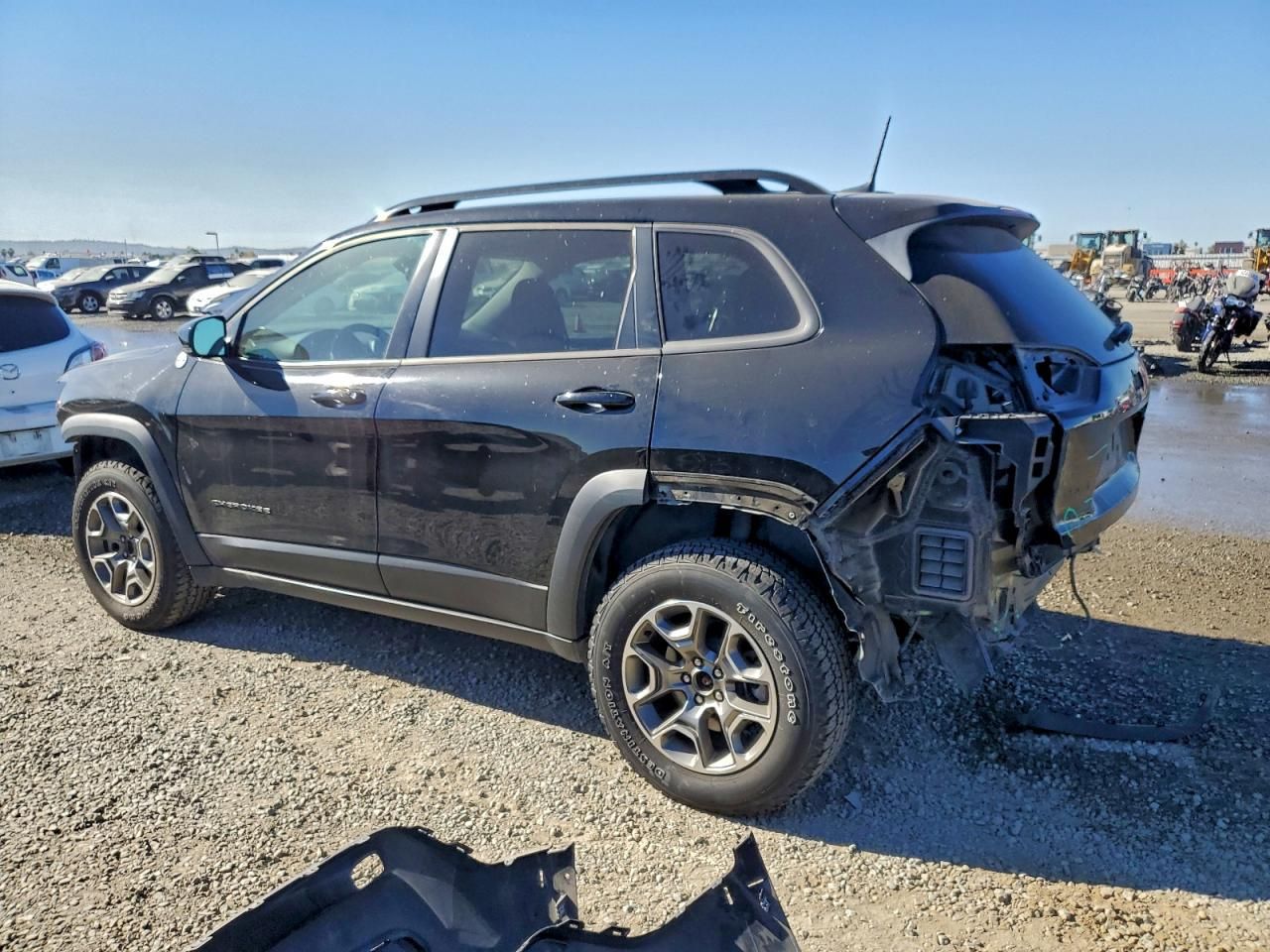 2022 Jeep Cherokee Trailhawk