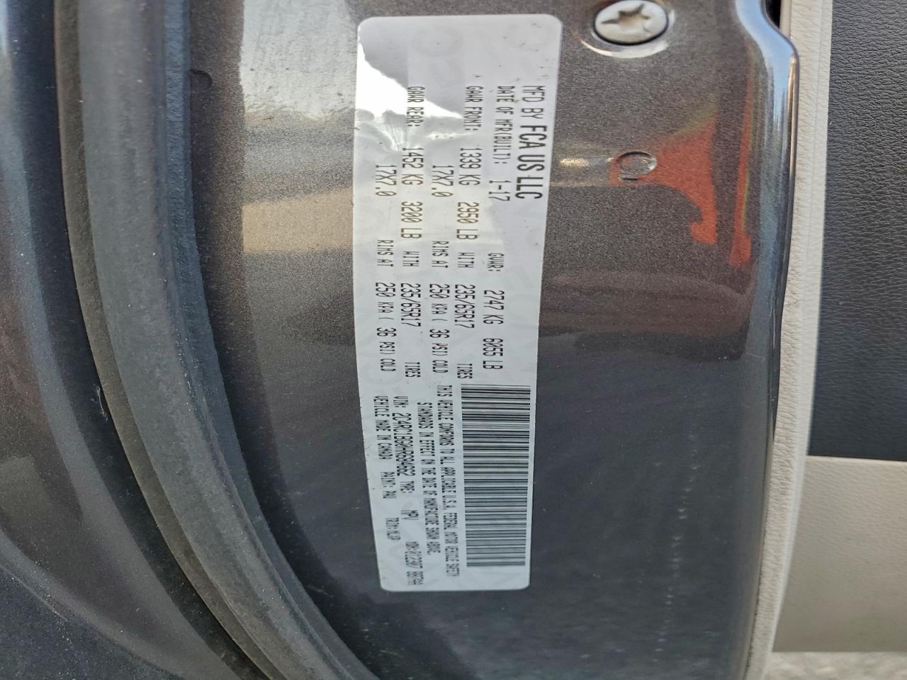 2017 Chrysler Pacifica Touring l
