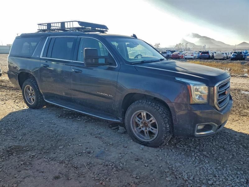 2017 GMC Yukon xl K1500 slt