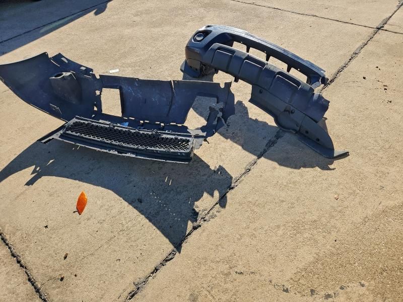 2012 Nissan Frontier s