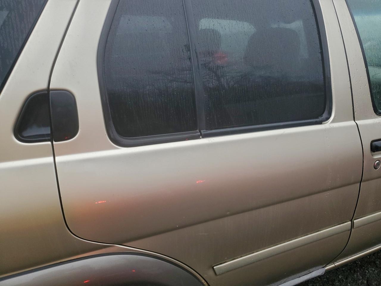 2000 Niss Pathfinder