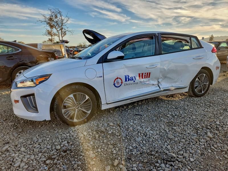 2020 Hyundai Ioniq se