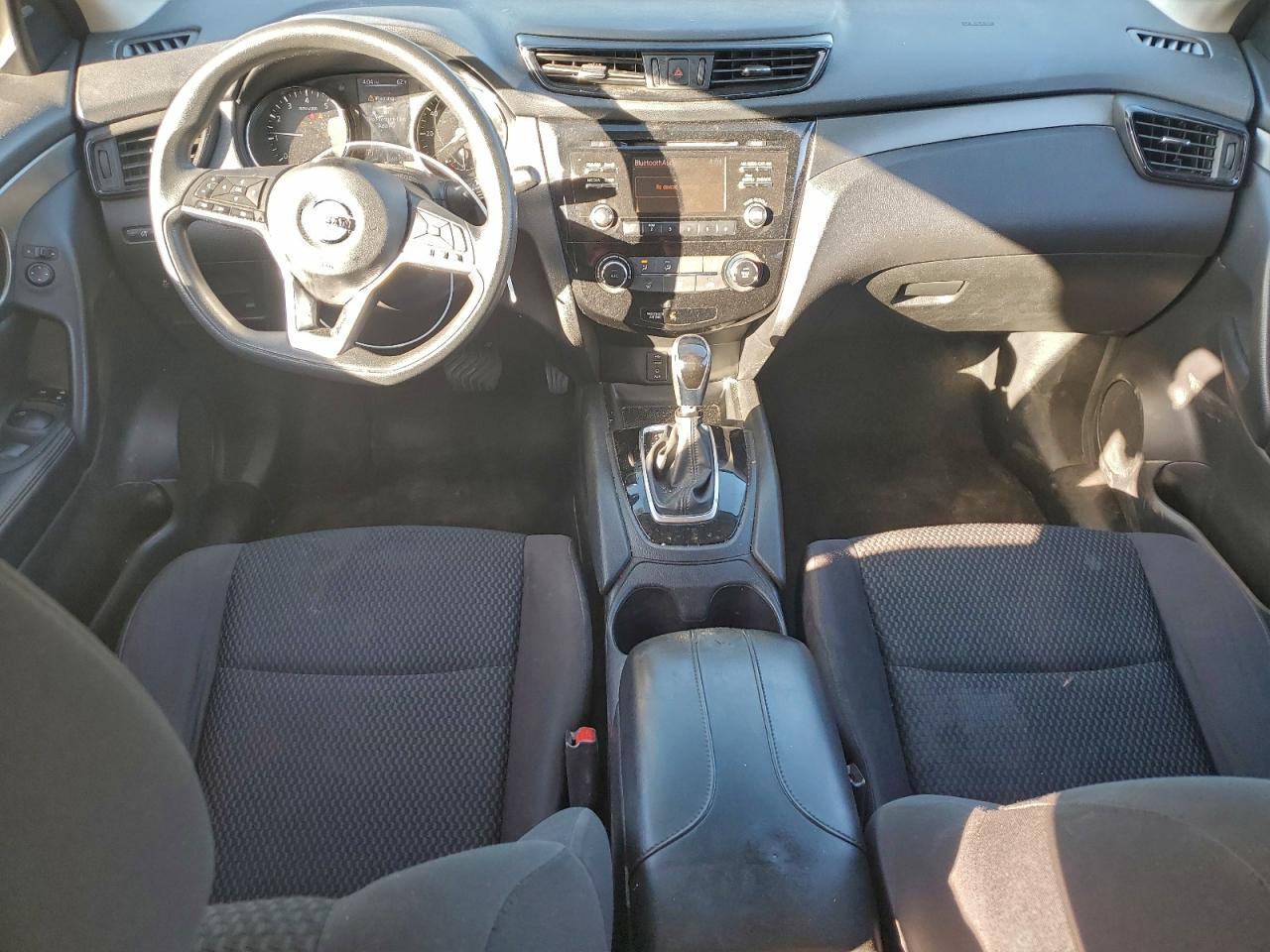 2018 Nissan Rogue Sport s