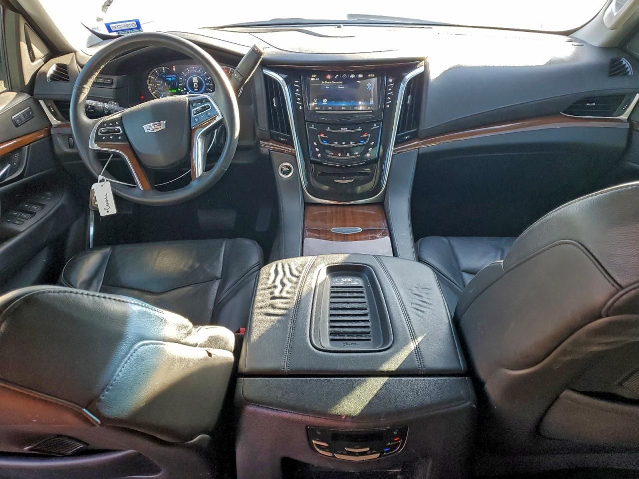 2018 Cadillac Escalade Luxury