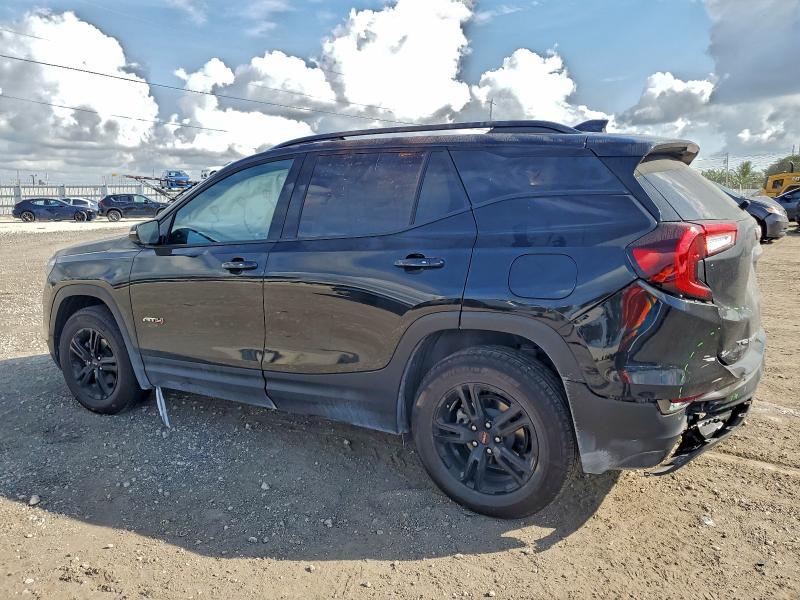 2024 GMC Terrain AT4