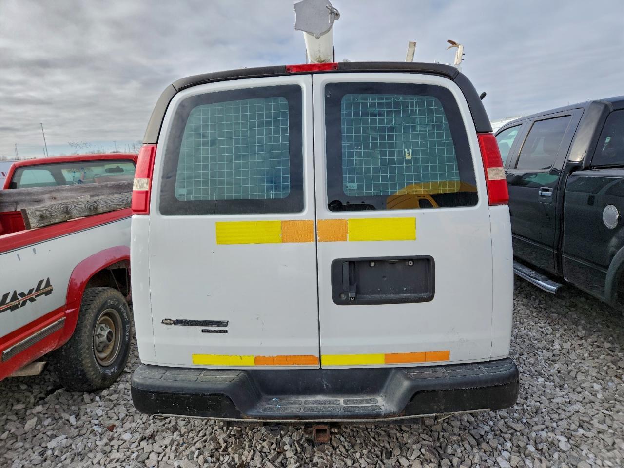 2013 Chevrolet Express G2500