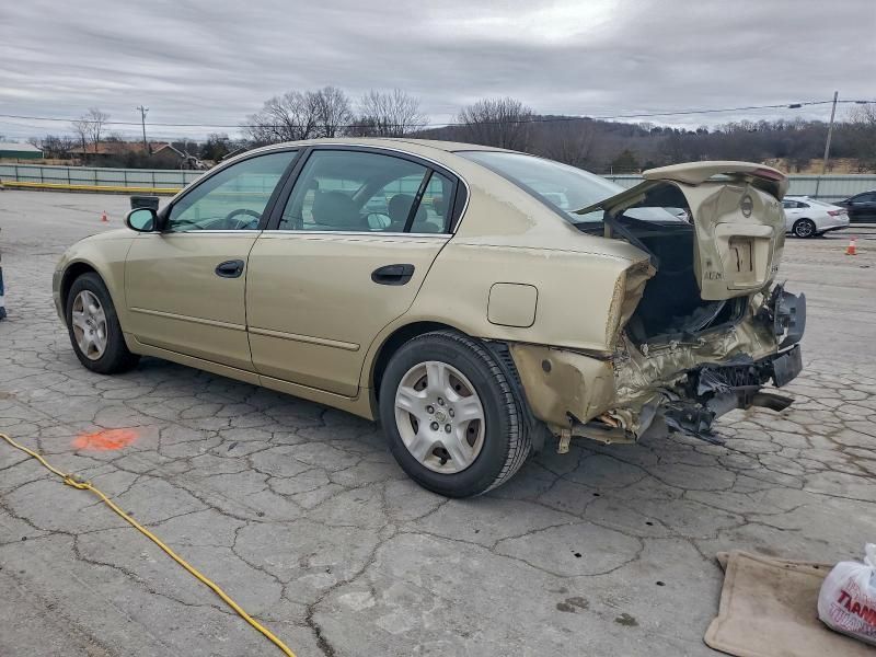 2003 Nissan Altima Base