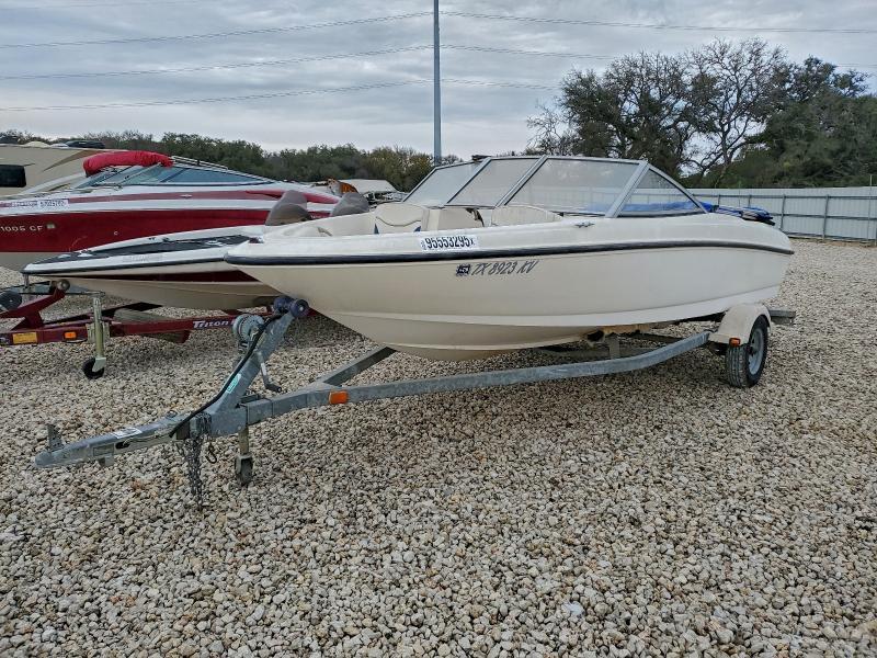 2001 Bayliner Marine Trailer