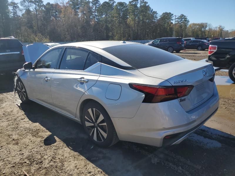 2020 Nissan Altima sl