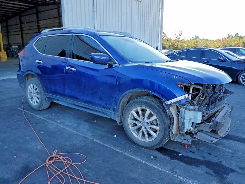2020 Nissan Rogue