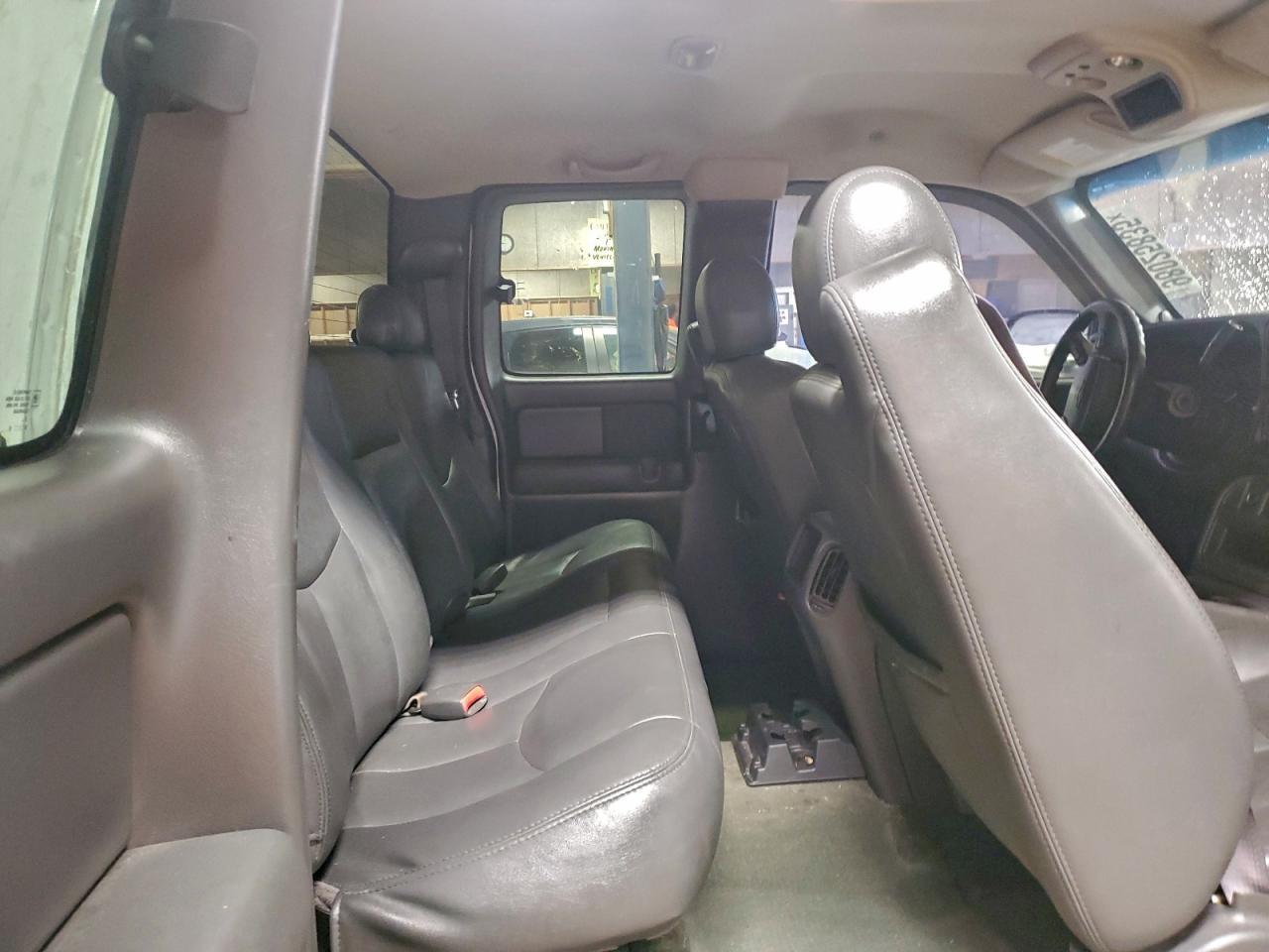 2004 Chevrolet Silverado K2500