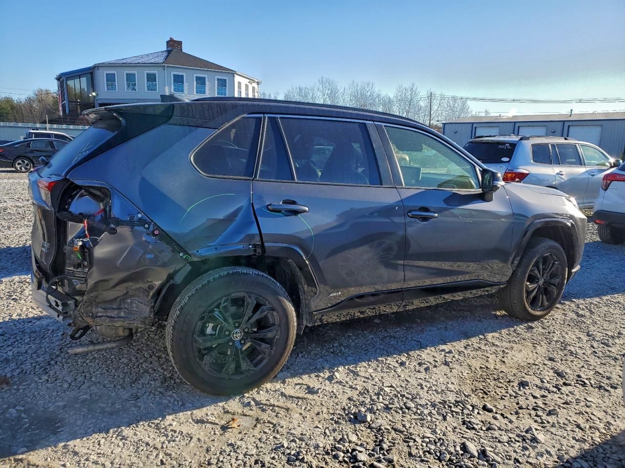 2025 Toyota Rav4 xse