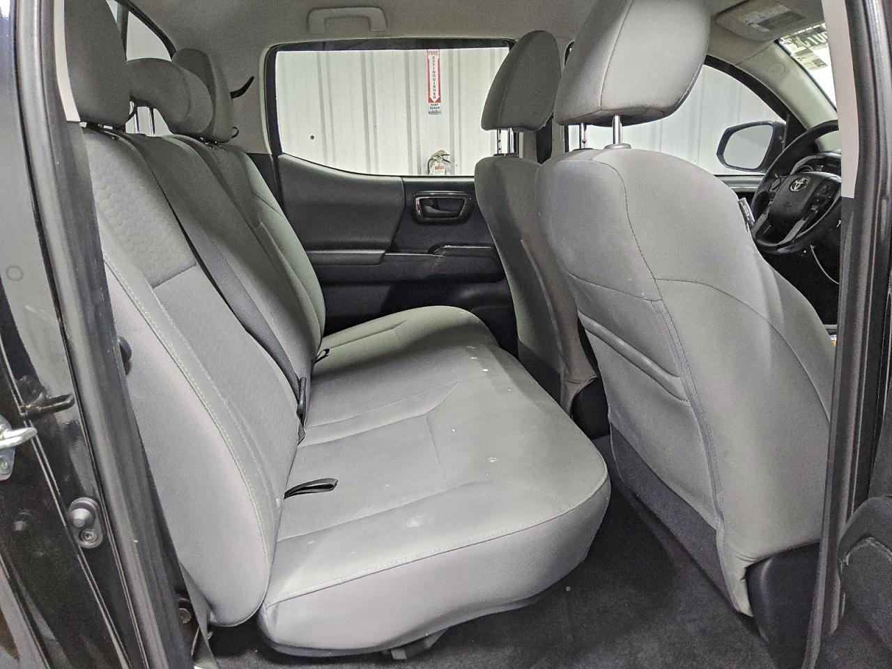 2019 Toyota Tacoma SR