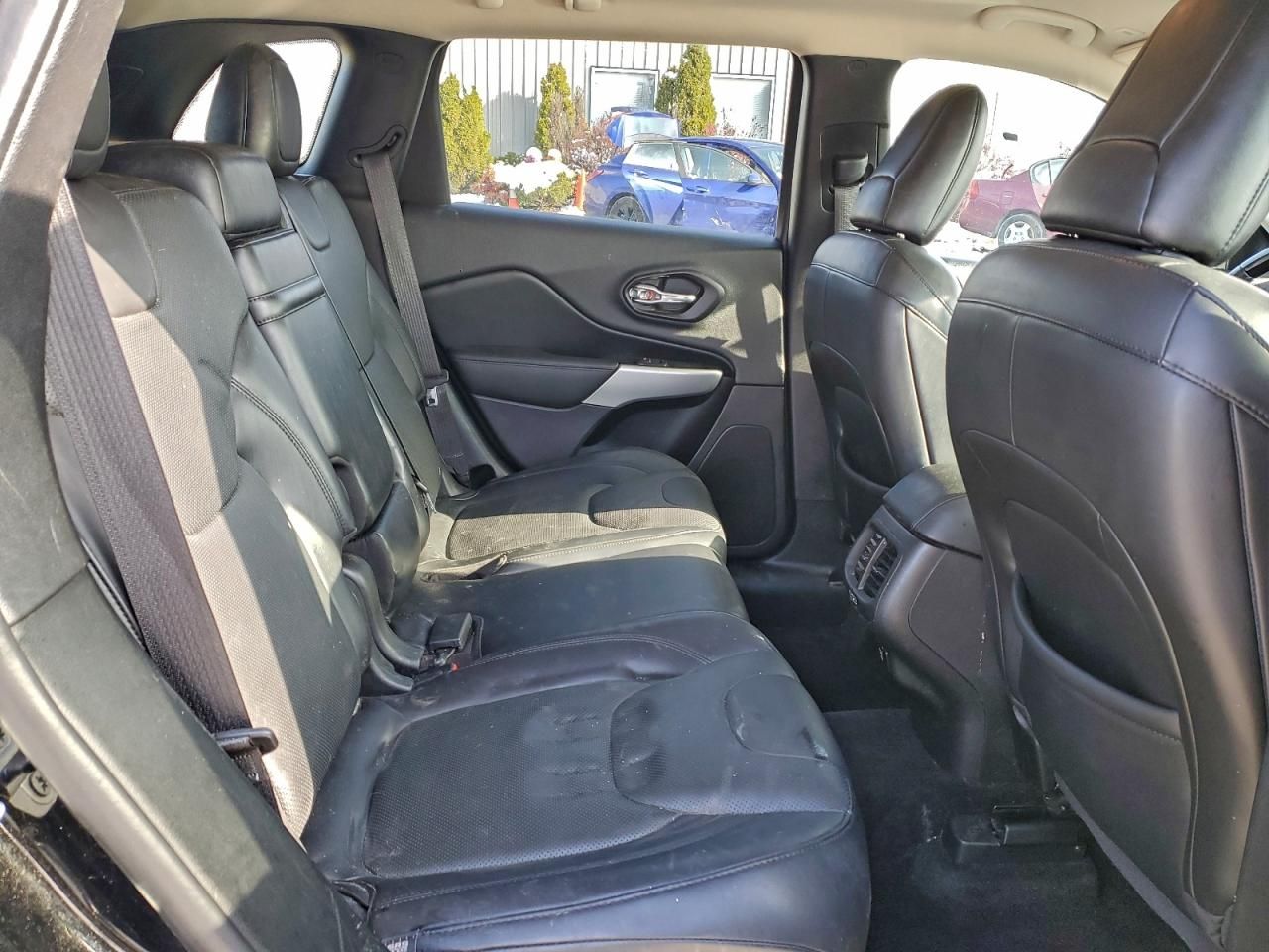 2018 Jeep Cherokee Overland