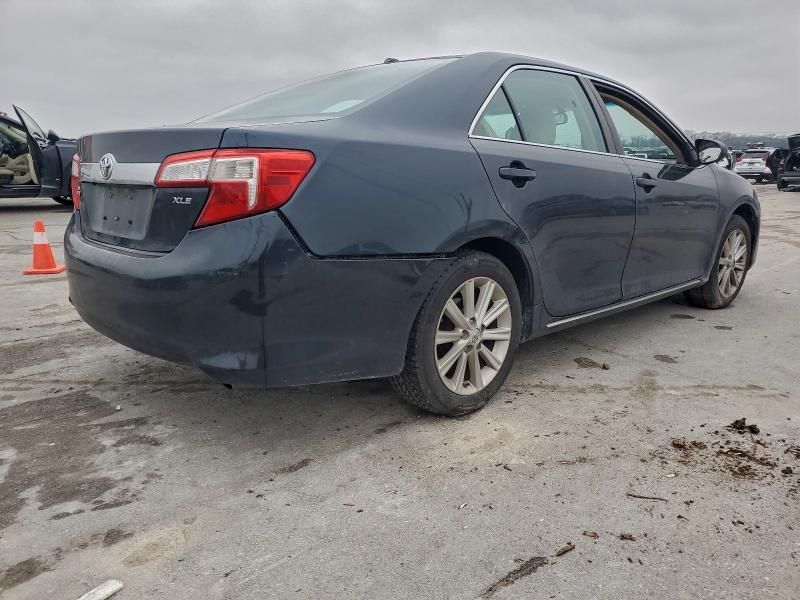 2014 Toyota Camry l