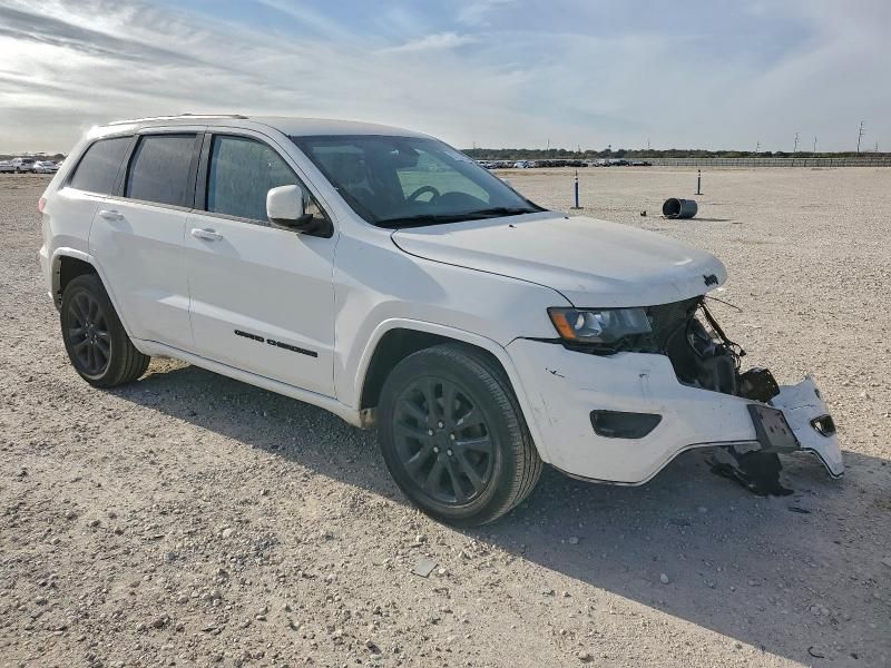 2017 Jeep Grand Cherokee Laredo