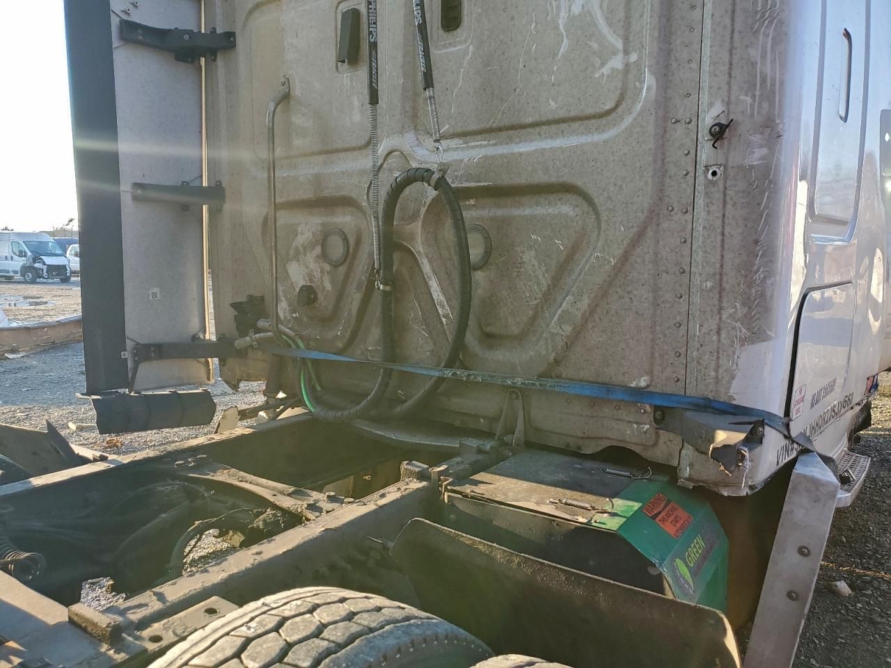 2018 Freightliner Cascadia 126 Semi Truck