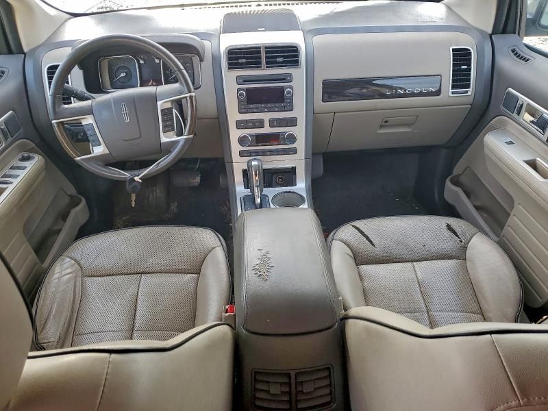2009 Lincoln Townhouse MKX