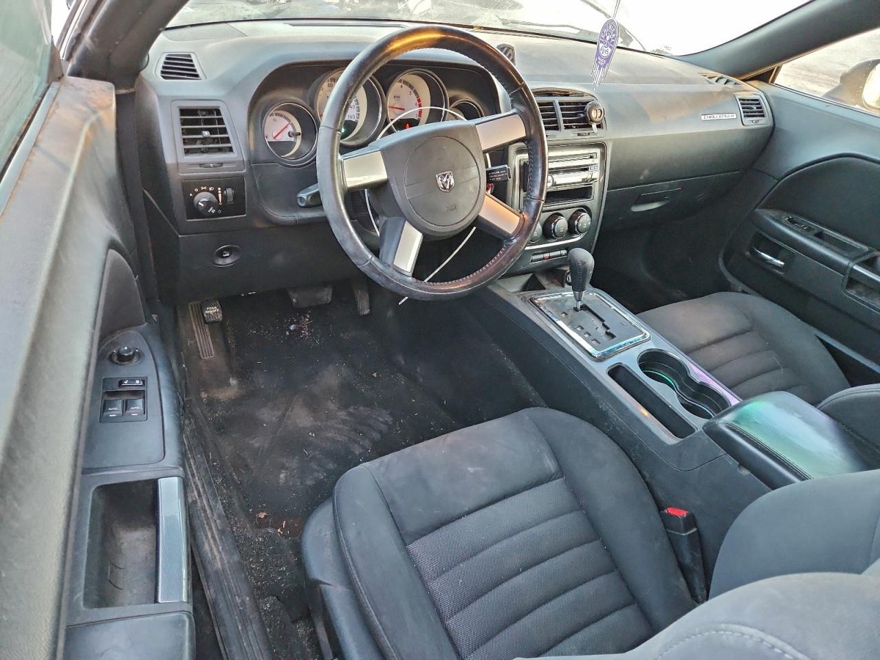 2010 Dodge Challenger r