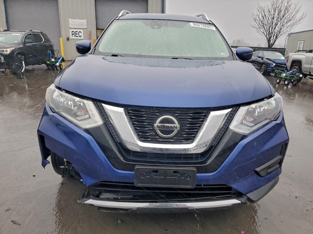 2020 Nissan Rogue s
