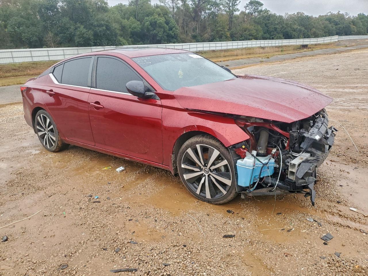 2022 Nissan Altima sr