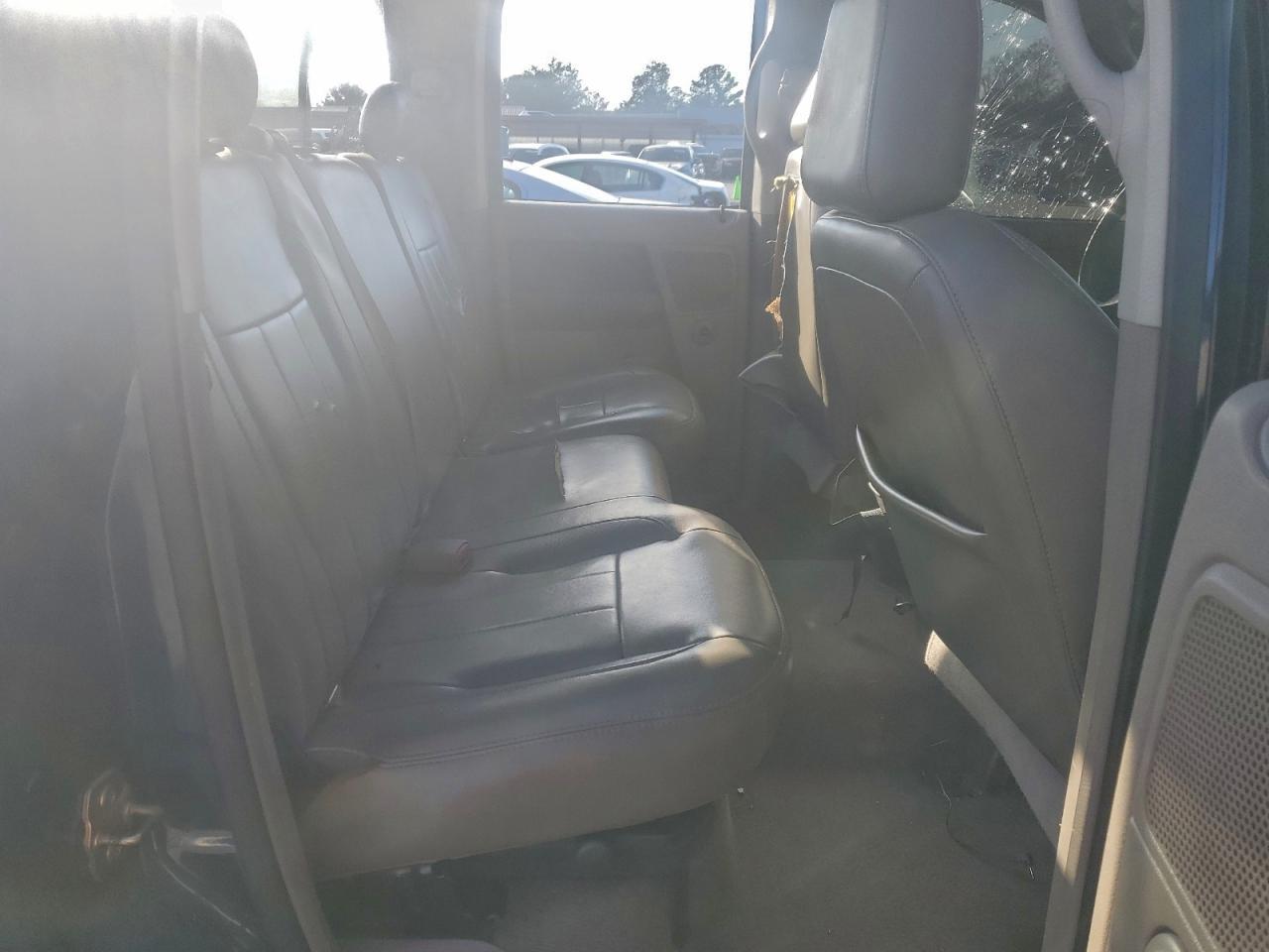 2006 Dodge Ram 2500 st