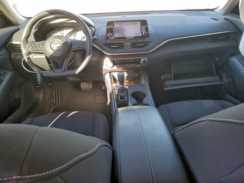 2023 Nissan Altima s