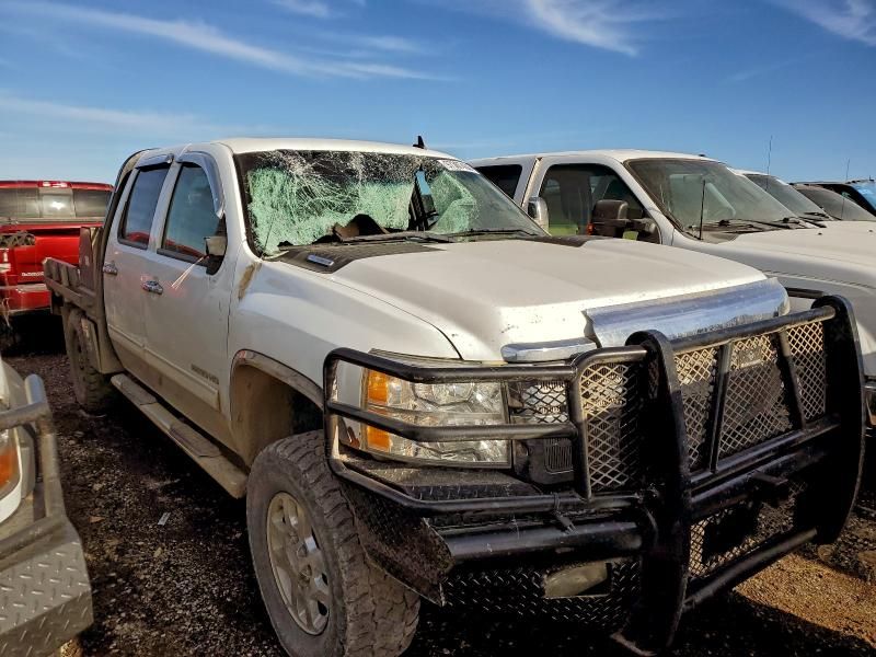 2011 Chevrolet Silverado Flatbed Truck