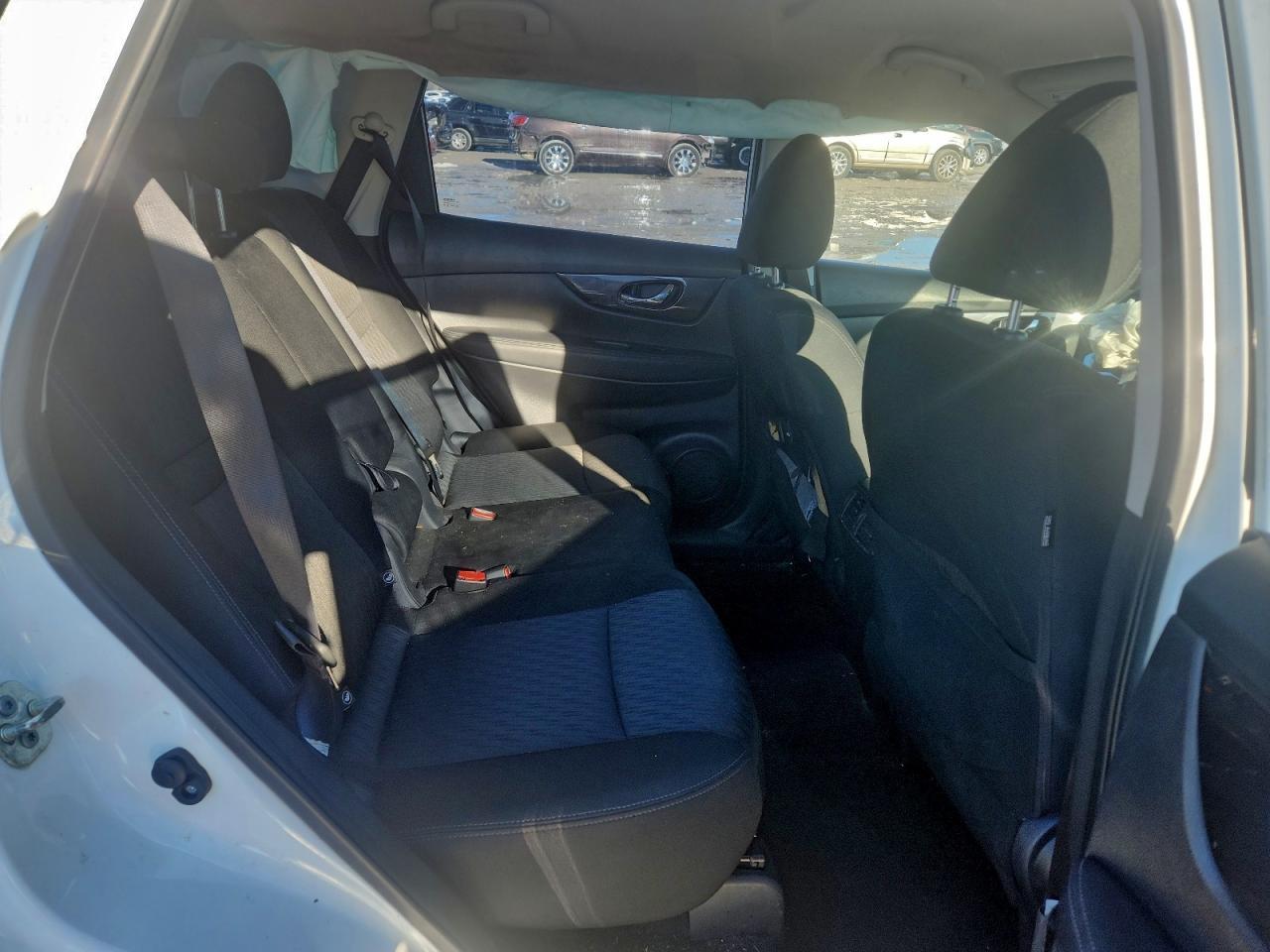 2017 Nissan Rogue s