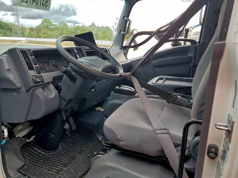 2020 Isuzu NPR HD BOX Truck
