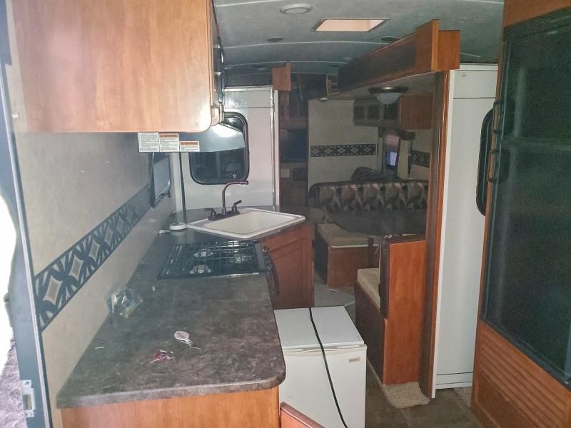 2012 Keystone 2012 Dutchman Bullet