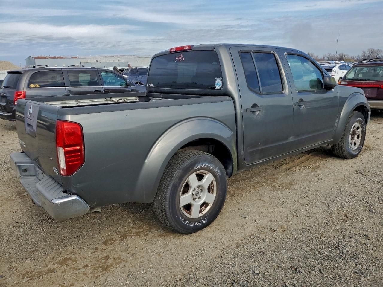 2006 Nissan Frontier Crew Cab LE